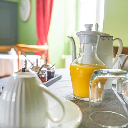 La Fontaine Du Mont Murs-Erigne