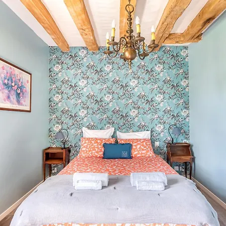 La Fontaine Du Mont Murs-Erigne