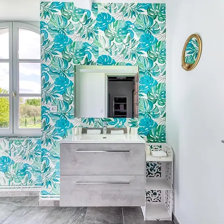 La Fontaine Du Mont 3* Murs-Erigne