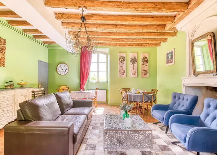 La Fontaine Du Mont 3*