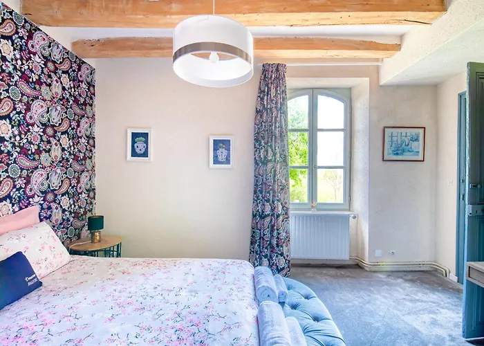 La Fontaine Du Mont 3* Murs-Erigne